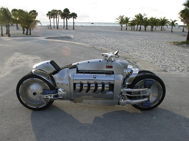 نگاهی به سریع‌ترین موتورسیکلت جهان